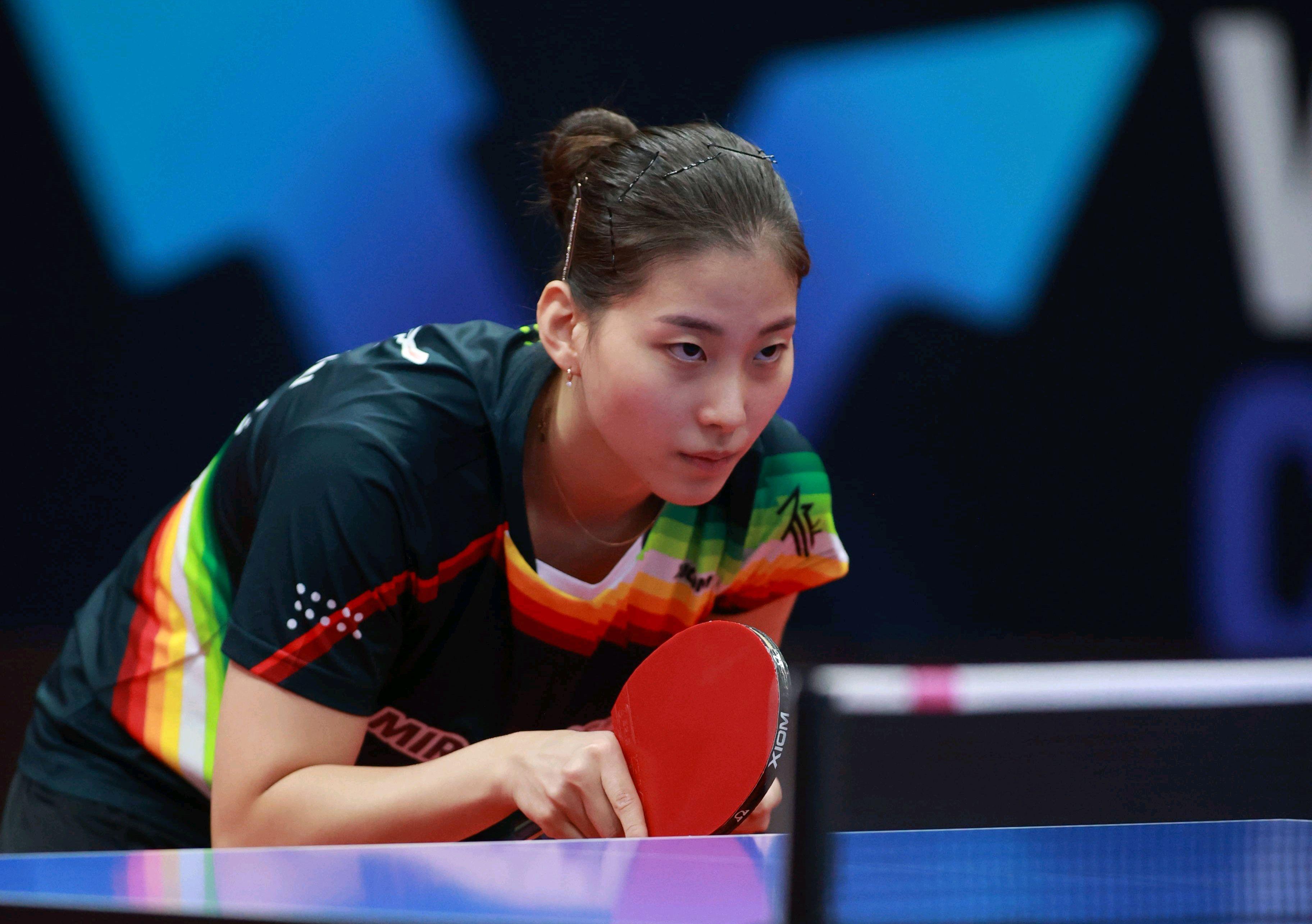 相比之下 相比之下