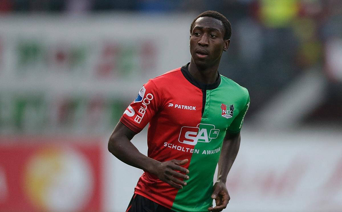 腾出薪资空 腾出薪资空