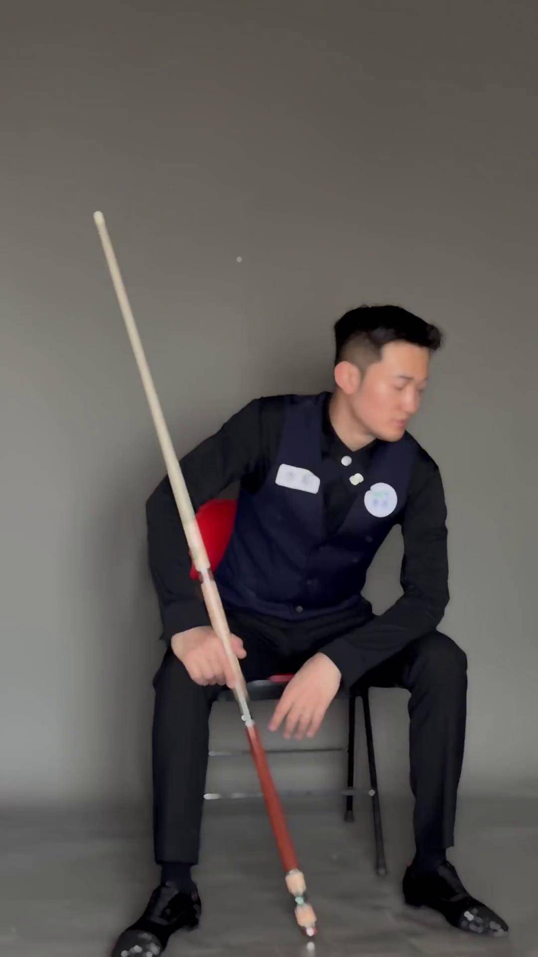 的防线合围